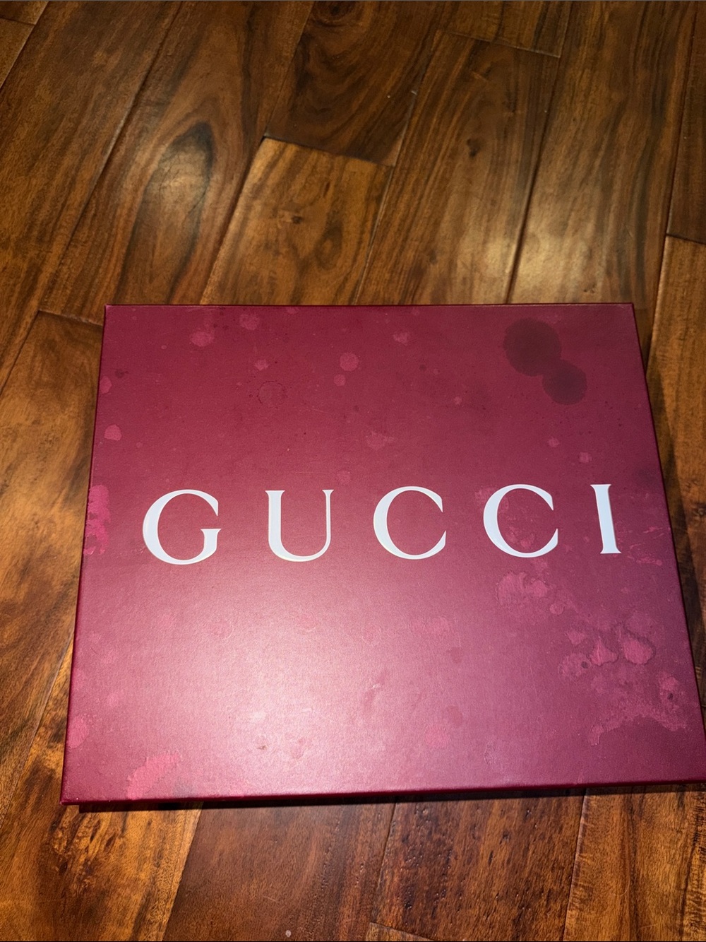 Gucci Burgundy shoe box - empty
